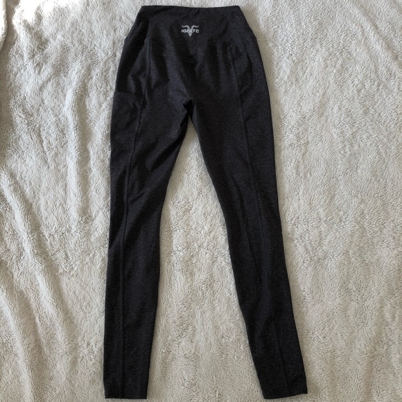 IGNITE ‘Simplicity' Workout Leggings - Picture 7 of 8